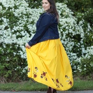 Yellow maxi skirt
